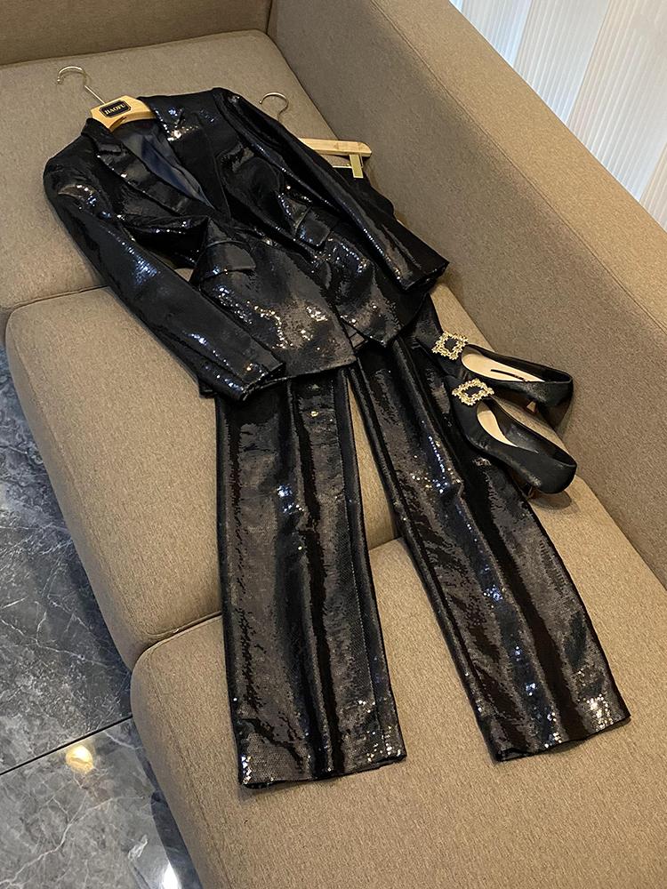 Qadın iki hissəli kostyum, parıltılı sequinli, qara