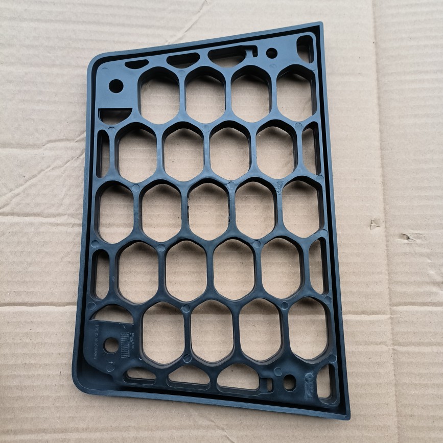 东风天锦KR上车踏板防滑脚踏板