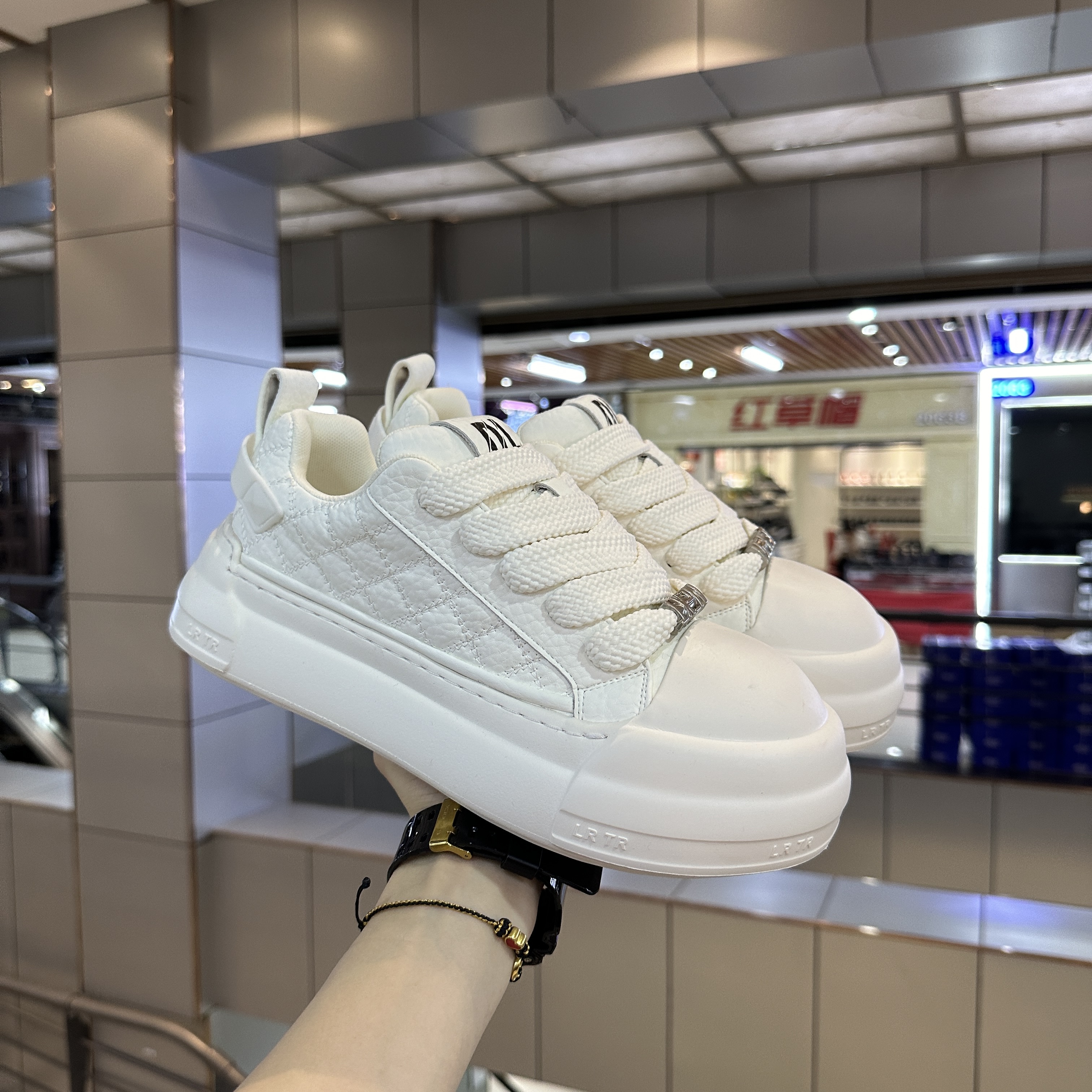 轻便潮流厚底大头中跟加绒保暖