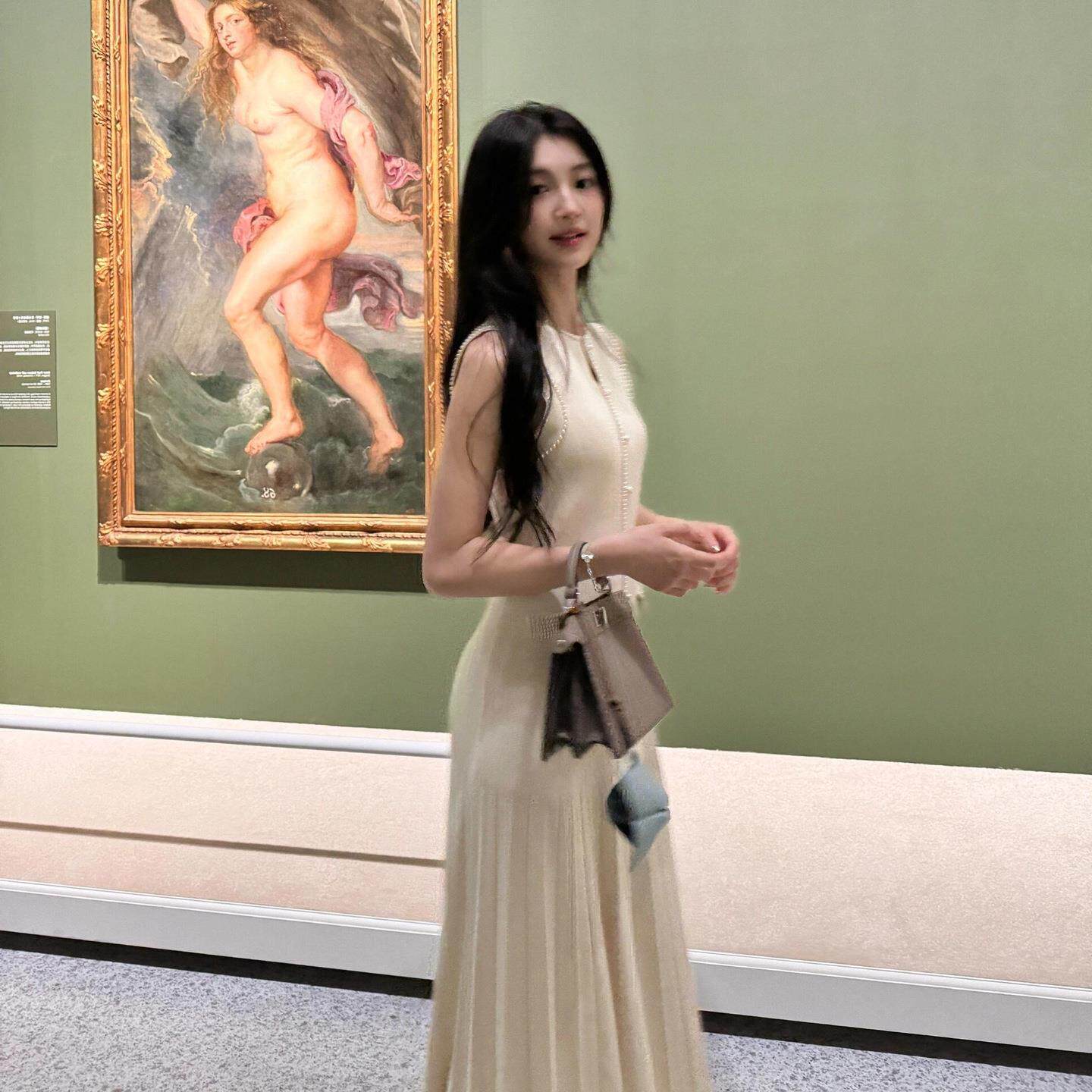 针织别致感小众千金背心香风富家绝美小气质连衣裙长裙设计女无袖