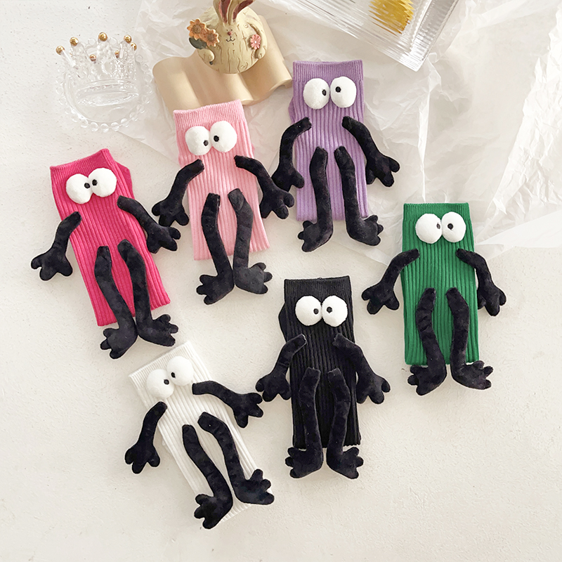 原创潮牌黑煤球可爱儿童中筒袜