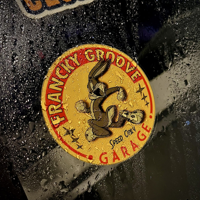 极速奔跑兔八哥静电车标贴纸