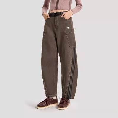 阿迪达斯三叶草单宁牛仔运动裤26春女三条纹复古阔腿长裤 KR2627