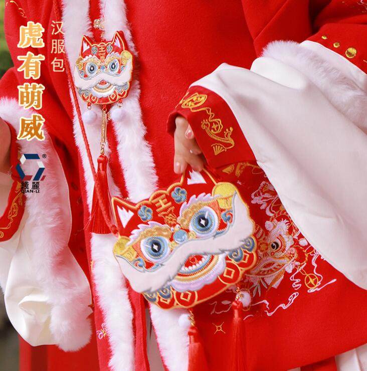 虎年老虎儿童新年包包虎头斜挎包汉服包古风女童唐装拜年红包女孩