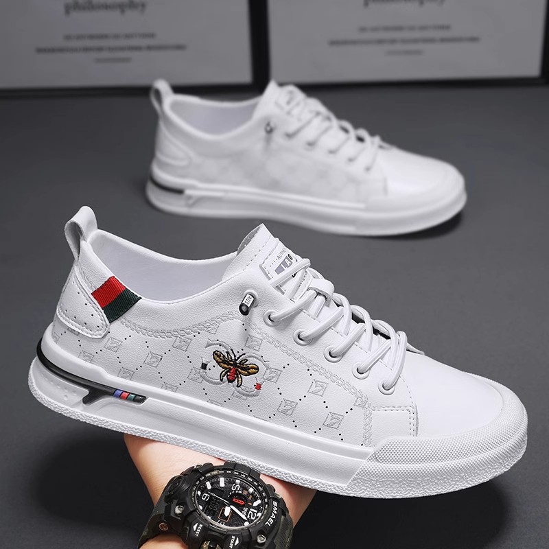 透气防滑防臭软底休闲运动潮鞋