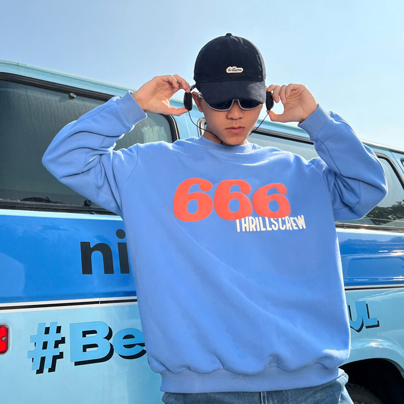 发泡印花美式宽松卫衣