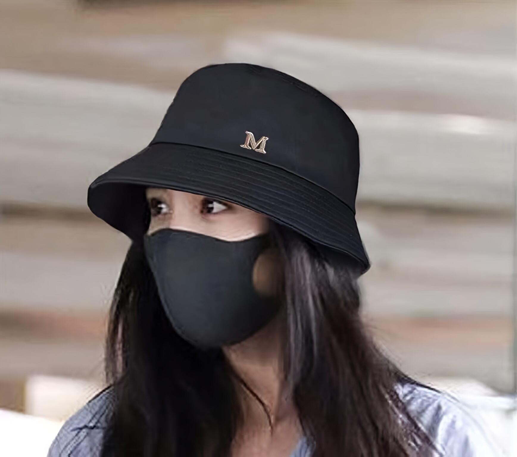 明星同款M标纯色渔夫帽子女夏季新款网红太阳帽简约遮阳盆帽气质