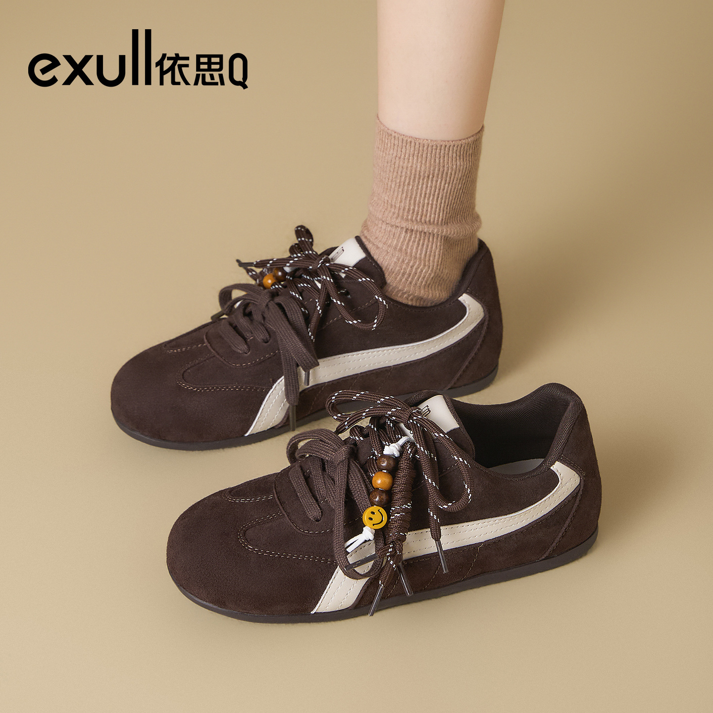 依思q棕色超火女鞋德训鞋