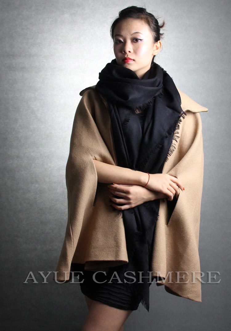 贵族血统/22年精纺提花/丝绒披肩/围巾/秋冬保暖时尚/特价