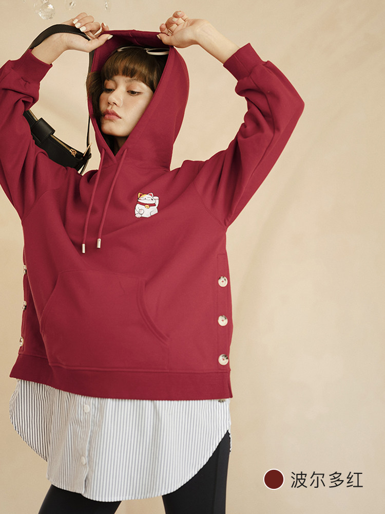 BELLYWEAR 출산 가을 운동복 중간 길이 패셔너블 자수 느슨한 연령 감소 휴일 투피스 가을 탑