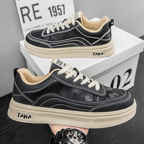 男鞋春季新款百搭时尚皮鞋厚底耐磨板鞋子男款潮流运动休闲鞋