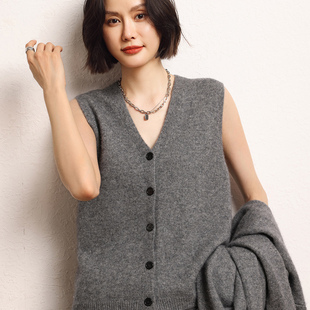 新款女针织马甲V开衫马夹羊绒短款毛衣坎肩宽松大码羊毛背心打底
