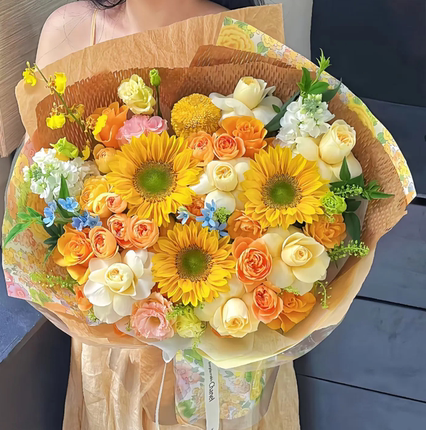 原创向日葵奶油杯蝴蝶兰混搭花束生日鲜花上海同城配送上门小时达