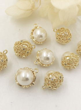 吊坠镂空镶锆石铜镀真金贝壳吊坠