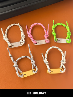 潮流时尚 情侣2026年新款 搭配 带金银方牌可调节手链轻奢小众女款 鞋