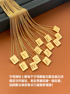 气质名媛 26个字母方块轻奢通勤秋欧货爆款 女士项链2023年新款 时尚