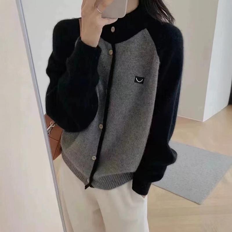 学生微笑刺毛绣针织开衫外套高领毛针织衫