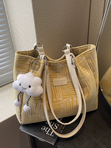 Модная дизайнерская вместительная и большая универсальная сумка на одно плечо, тренд сезона