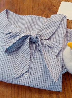 rom2森女田园风 温柔蓝色格子 娃娃领绑带蝴蝶结 可爱荷叶边衬衫