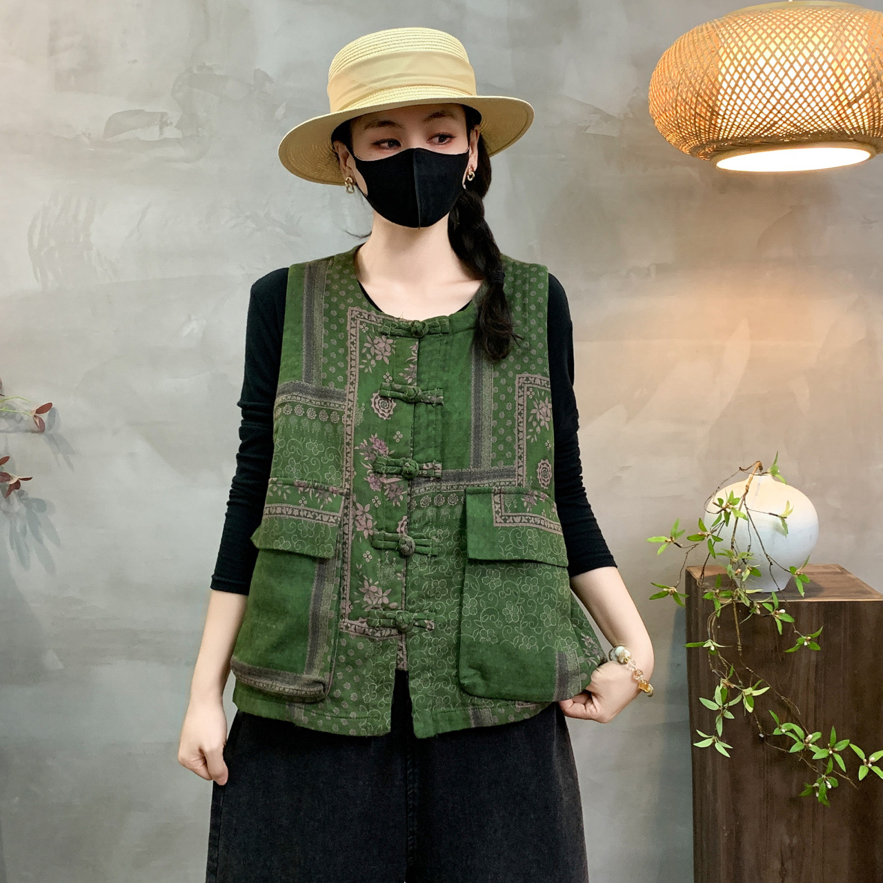 复古文艺风春秋印花马甲女民族风盘扣棉麻百搭外穿无袖坎肩外套