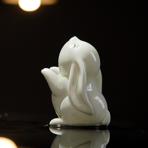 陶瓷可爱小兔子家居桌面装饰品