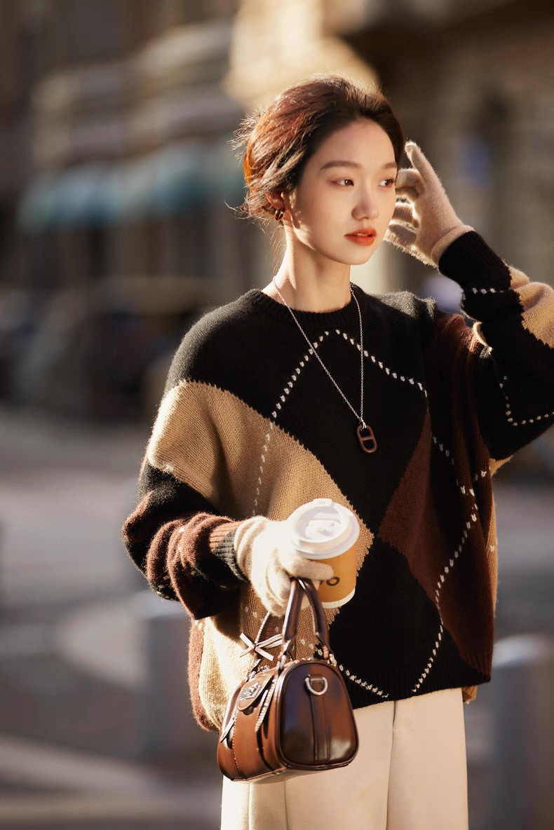 工厂直销现货羊毛牦牛绒针织衫慵懒风毛衣女冬季新 ZYB765397VG