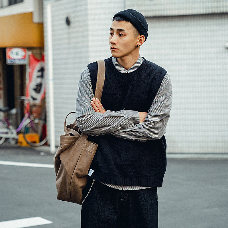 128.00元包邮bdct自制日系纯色针织马甲男背心