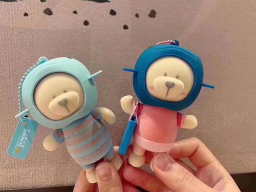星巴克会员男孩女孩守护者挂件