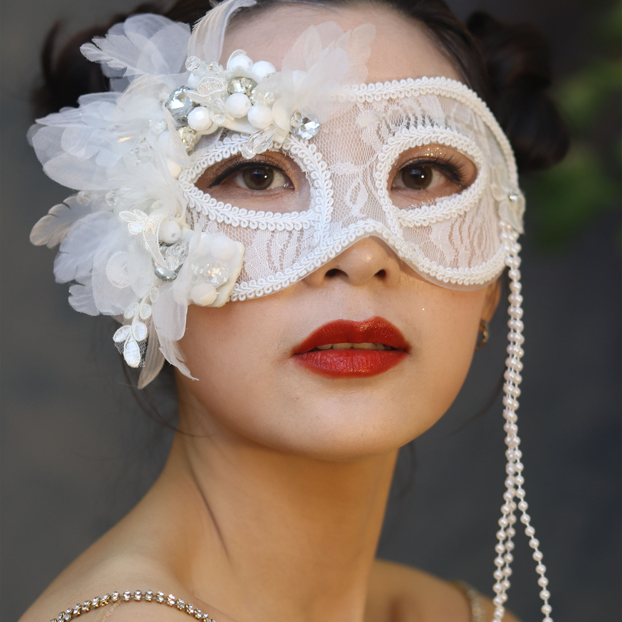 重工高档优雅假面时尚派对复古白色羽毛生日聚会写真万圣节新娘