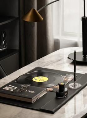 【可开发票】轻奢书桌垫板软装饰