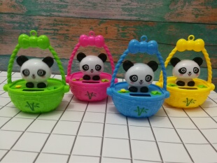 太阳能花篮摆件熊猫公仔点头娃娃女性车内装饰品儿童蛋糕插件