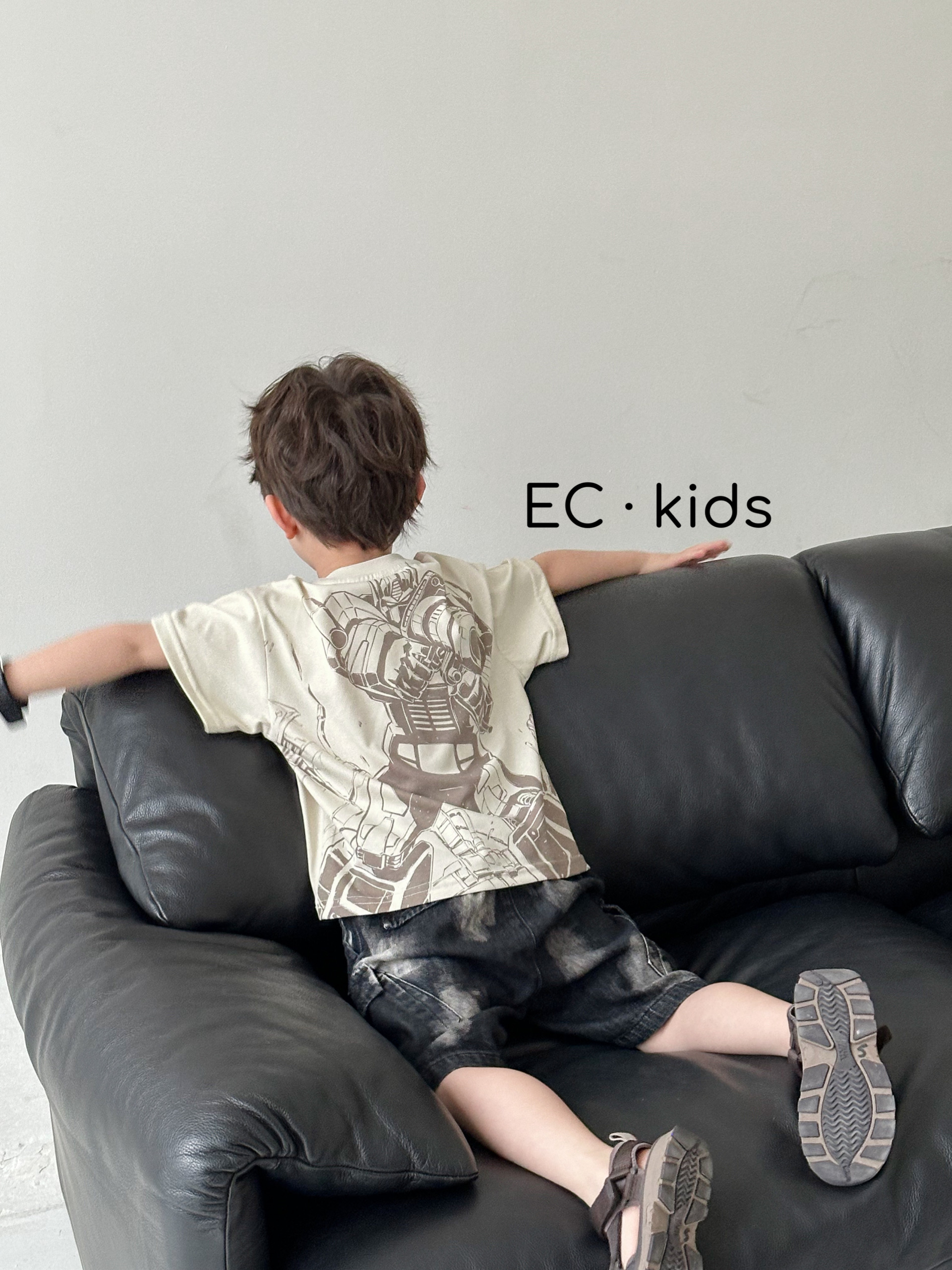 尔菲梵EC潮牌夏天季款男宝小童装纯棉短袖圆领机甲擎天柱超人t恤