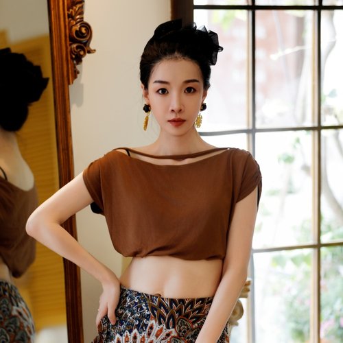 纪小白肚皮舞上装百搭通勤单品