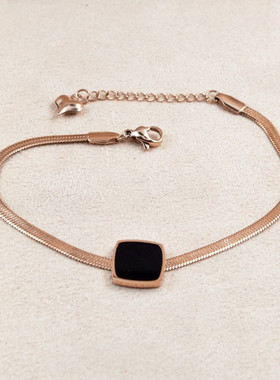 黑色方块百搭钛钢玫瑰金饰品手链