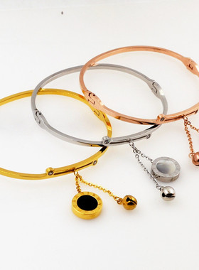 吊罗马数字黑白贝壳铃铛钛钢手环