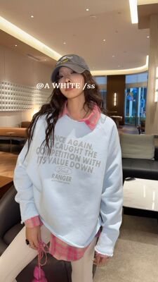 2026春季新款韩版宽松卷边圆领印花卫衣女气质休闲慵懒风上衣潮