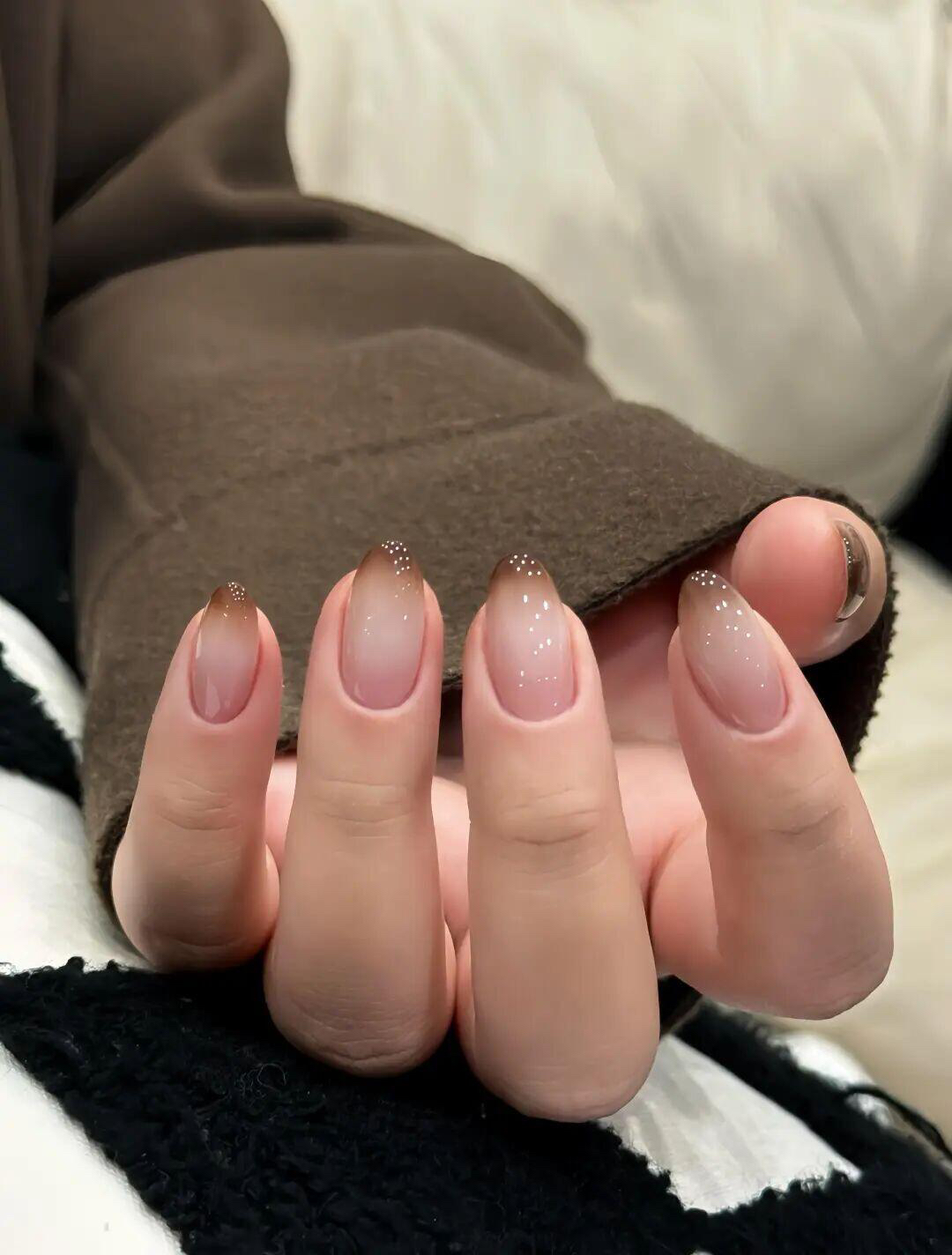 【暹罗猫2】2025新款手工穿戴甲中长款美甲渐变显白高级感秋冬款