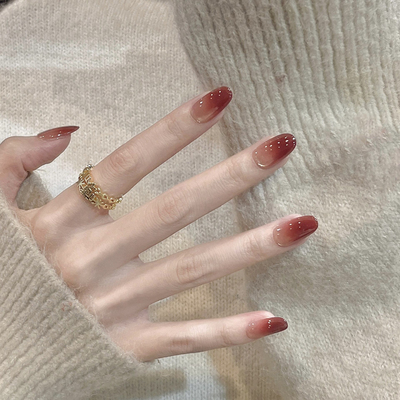 2025新款手工穿戴甲短款红色猫眼美甲渐变显白纯欲风高级感秋冬款