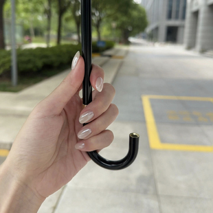 2025新款 淡蓝色美甲海莉珍珠白显白纯欲风温柔淑女 手工穿戴甲短款