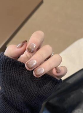 【暹罗猫3】纯手工穿戴甲短款美甲渐变猫眼高级感显白秋冬新款