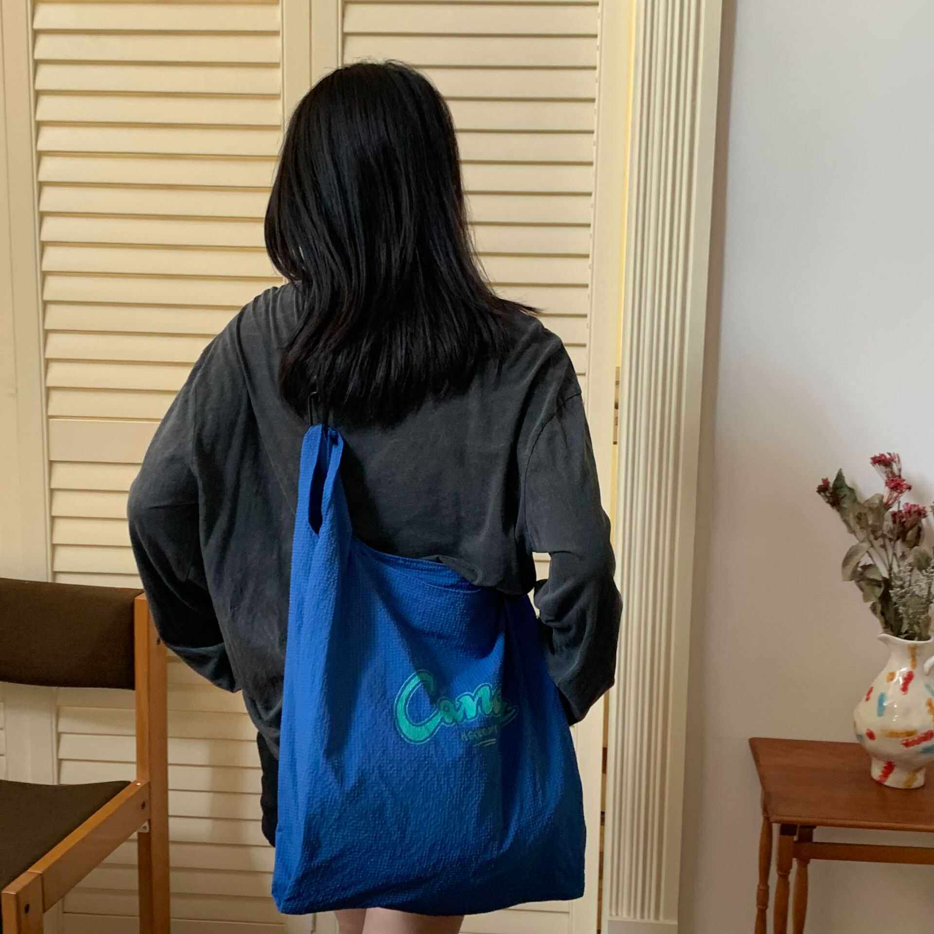 韩版女大容量单肩字母印花尼龙包袋手提斜跨包包潮流时尚百搭女包