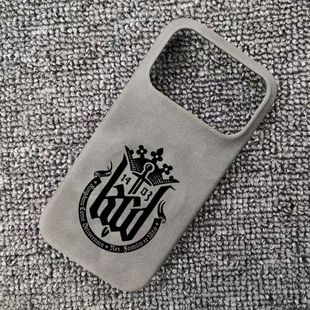 天国拯救2游戏周边肤感羊巴皮磁吸手机壳适用于iphone17苹果华为mate80小米15红米三星S25一加15荣耀500