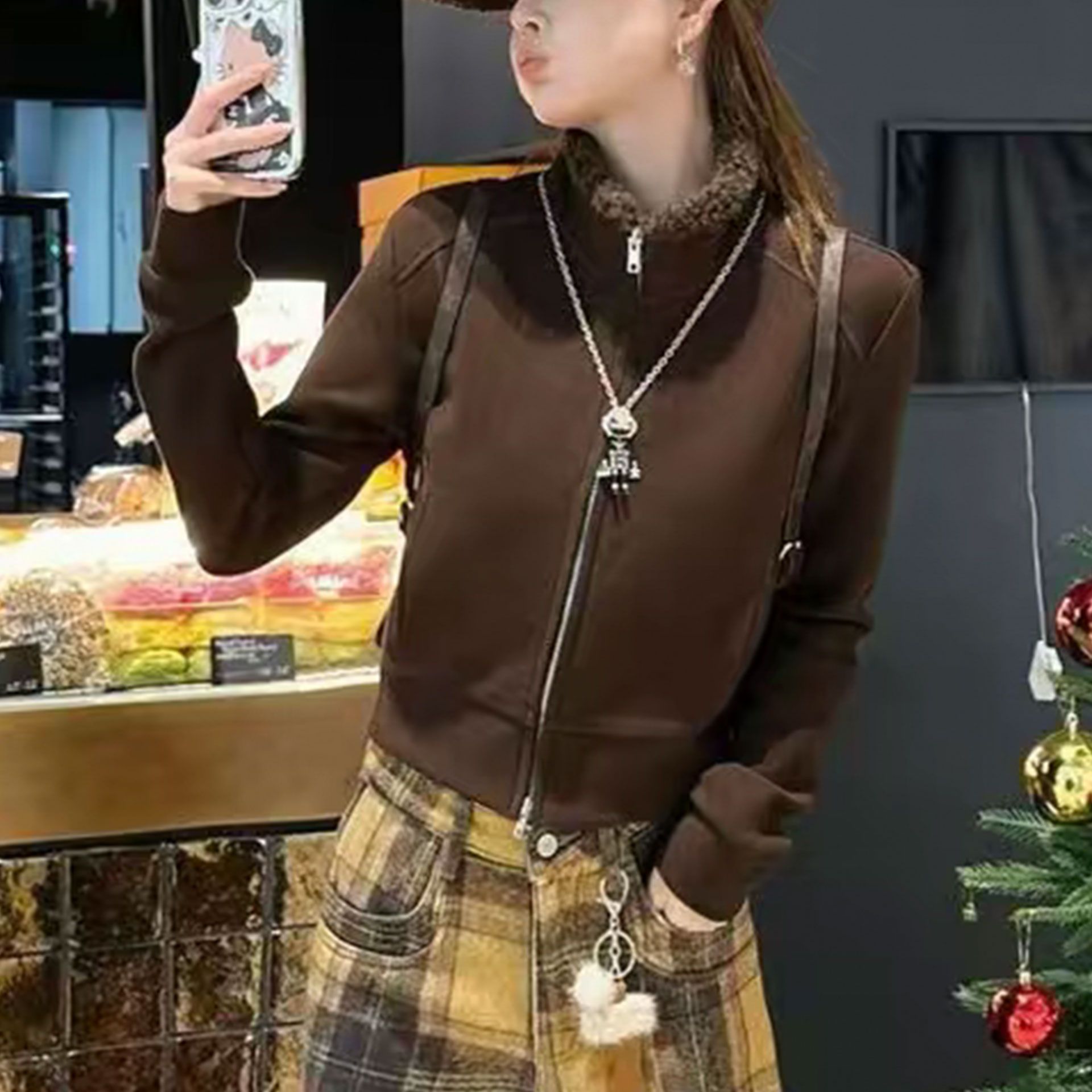 秋冬新款时尚洋气保暖百搭上衣