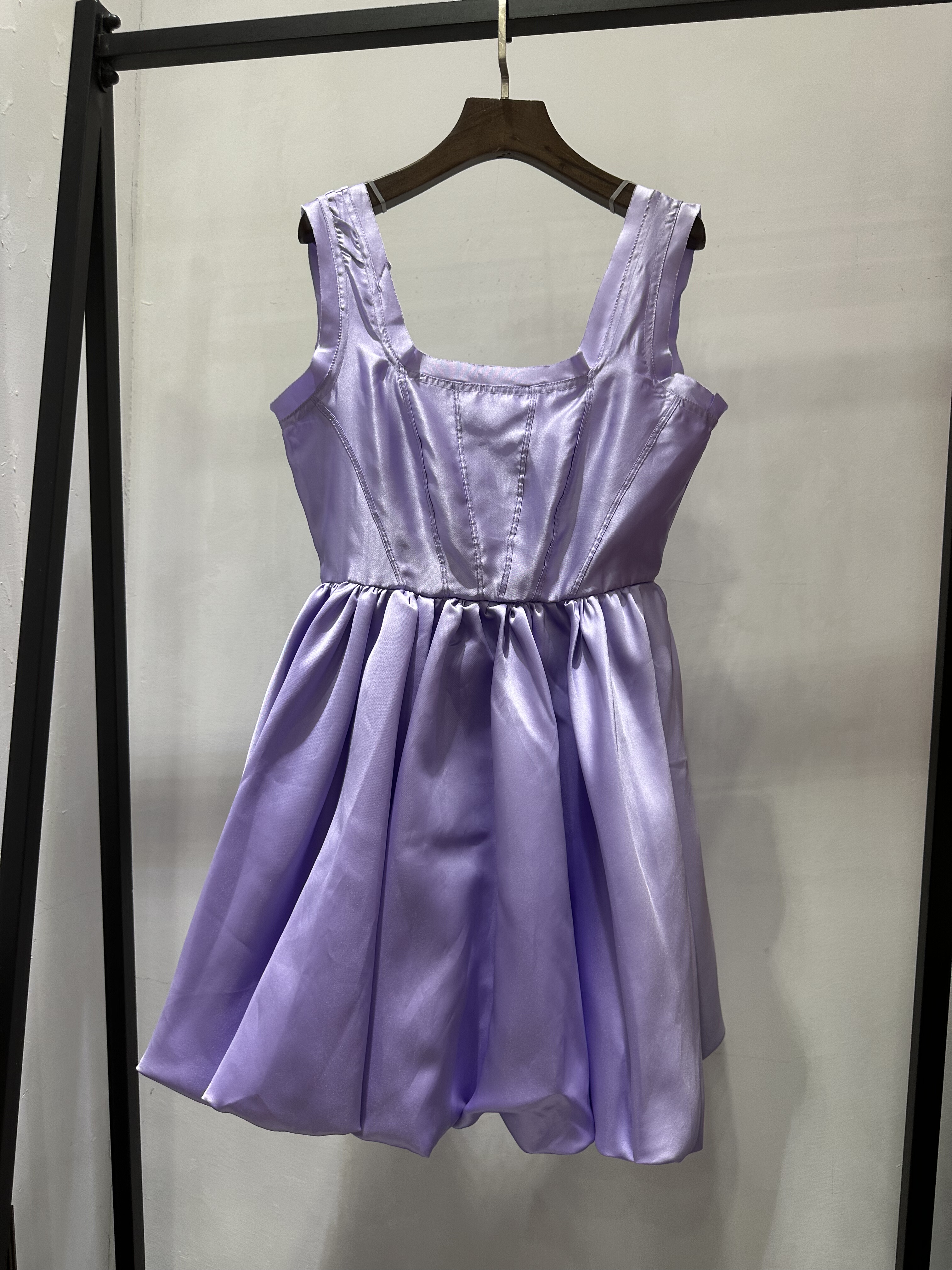 紫色无袖修身背心篷篷短裙公主裙礼服裙