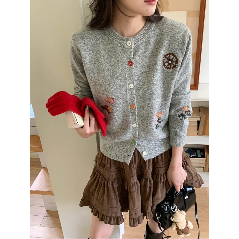 3th Morning 少女插画家 韩系减龄刺绣设计感针织开衫ZY3431