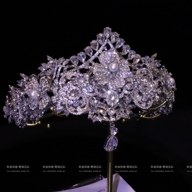 新娘高奢新款超闪新娘高级感主婚礼皇冠婚纱王冠双拼百搭魔法冠