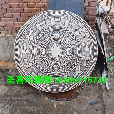 锻铜浮雕铜鼓面定制纯铜广西壮族铜鼓战鼓墙壁装饰僰苗铜鼓铜锣鼓