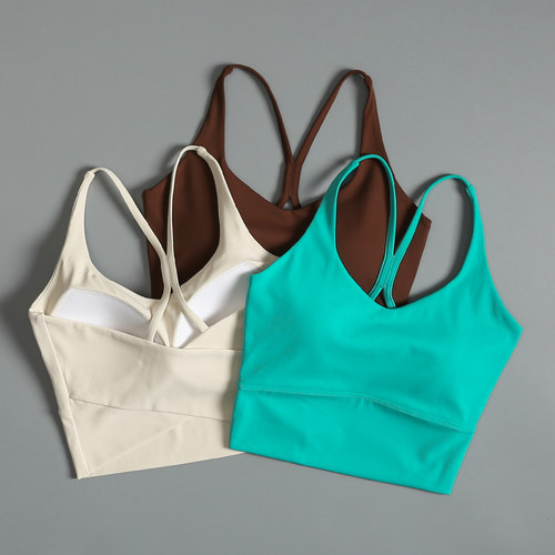 细肩带吊带美背运动内衣女外穿一体式胸垫瑜伽背心防下垂健身文胸