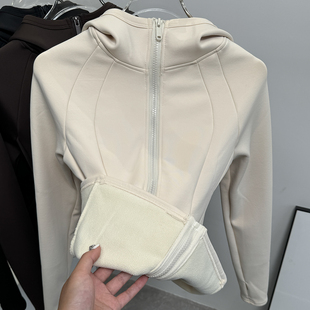 秋冬显瘦修身保暖加绒外套女立领连帽运动夹克瑜伽上衣跑步健身服