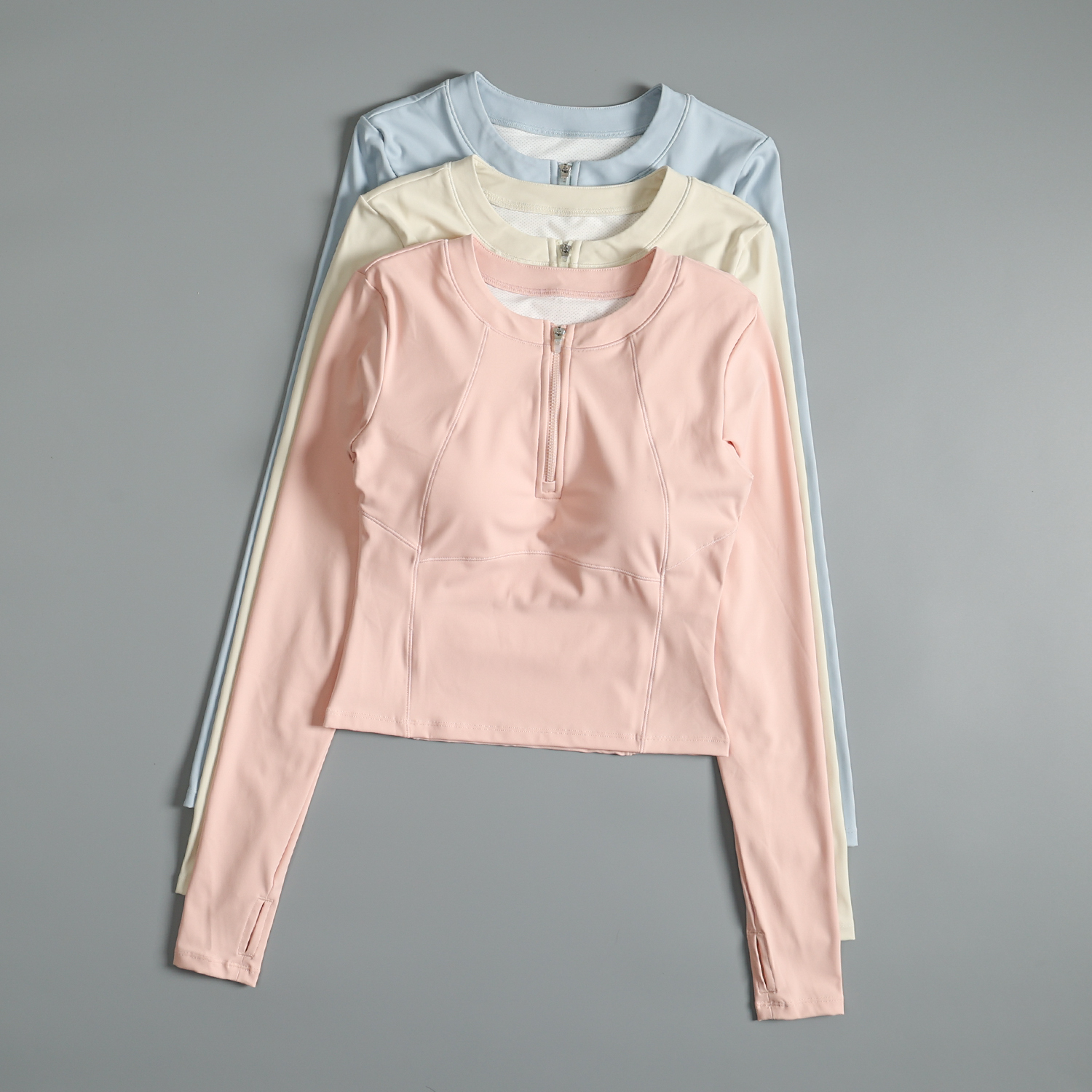 带胸垫瑜伽服长袖女秋修身显瘦
